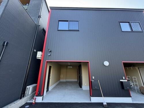 岩田町ガレージハウス