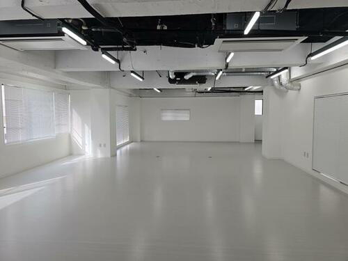 神奈川県横浜市西区南幸２丁目