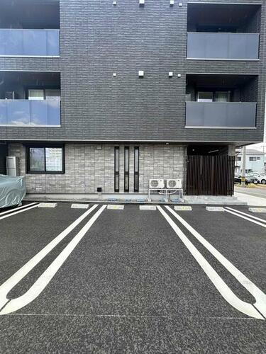 Ｌｅｘｕｓ　Ｓｑｕａｒｅ貸駐車場８番