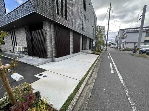 Ｌｅｘｕｓ　Ｓｑｕａｒｅ貸駐車場１１番