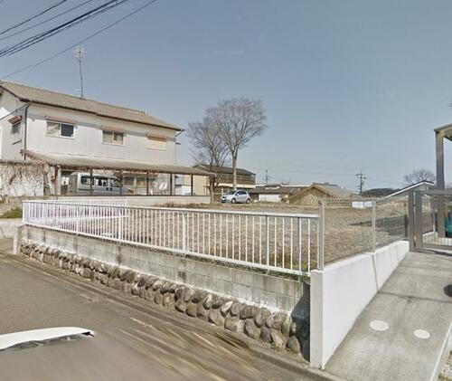 三重県津市半田