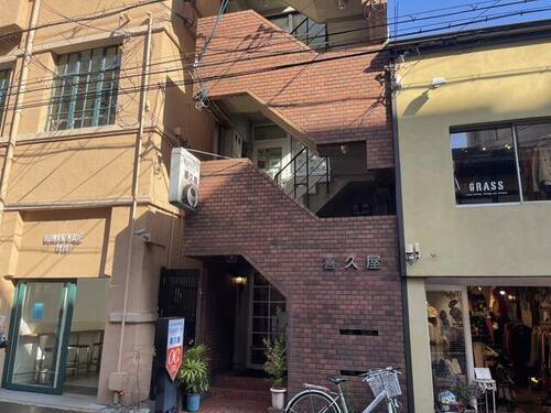 京都府京都市中京区御幸町通三条下る海老屋町