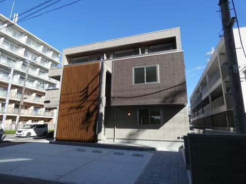 埼玉県越谷市南越谷１丁目