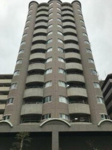 ２１コートマルナカ