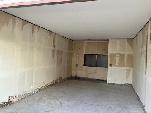 神奈川県藤沢市亀井野４丁目