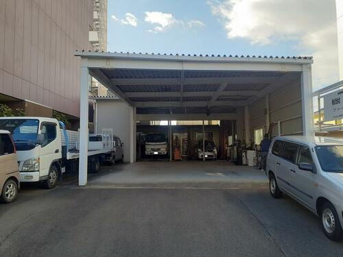 ファーストカープラザ