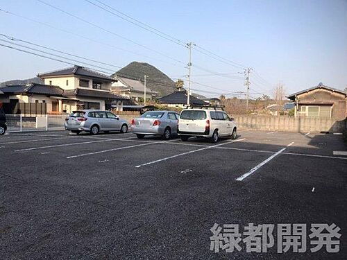 松村第２駐車場