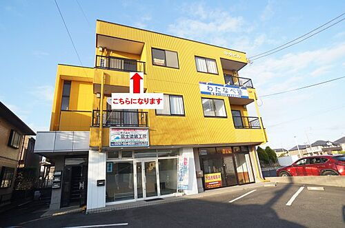中央ビル３階