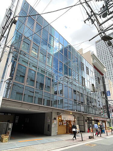 大阪府大阪市北区芝田２丁目