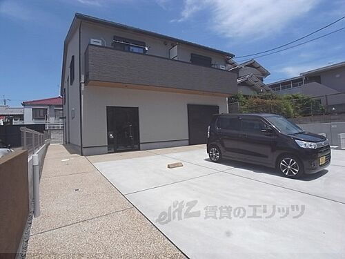 ノア伏見桃山城前