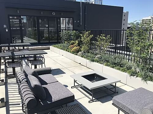 日本橋馬喰町ビル（ＣＬＳ）（屋上／デザインオフィス）