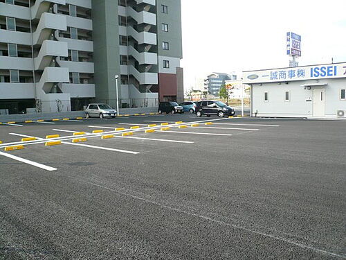 ＩＳＳＥＩひたち野パーキング
