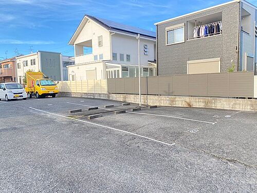 貸駐車場 大阪府富田林市寺池台１丁目