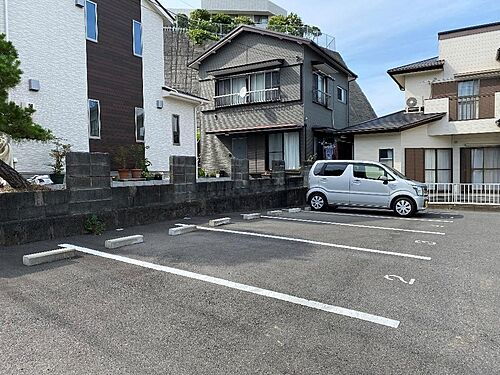 釜利谷東７・田中パーキング
