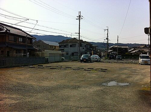 中田駐車場