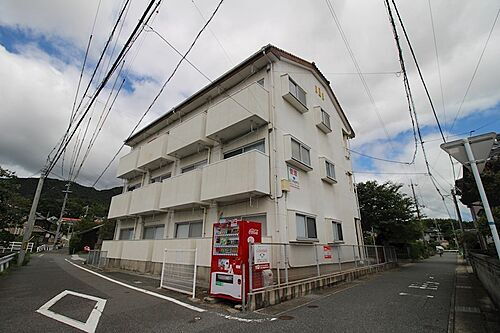 ガーデンハイツ長府