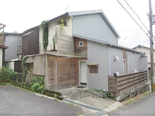 稲津２丁目テラスハウス