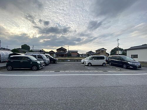 ギャラリーコート彦根　馬場駐車場