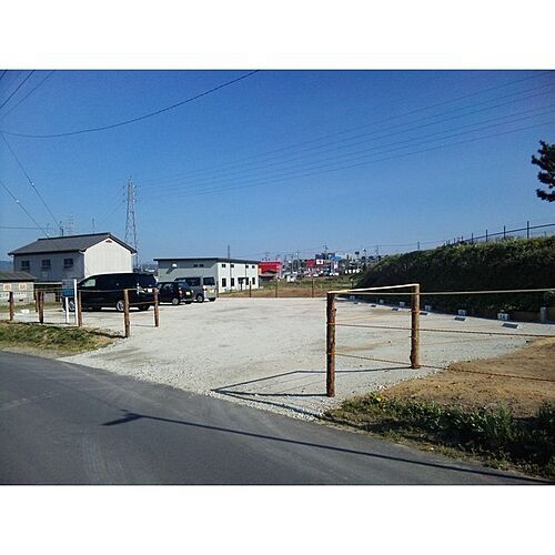 丸山町１丁目駐車場