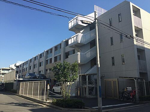 クレストフォルム武蔵新城ブリーズスクエア