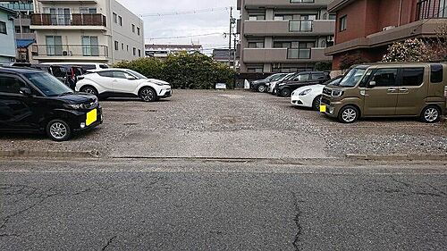 高畑１丁目駐車場