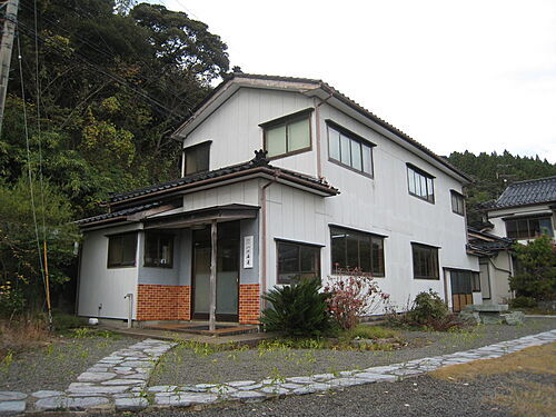 新潟県佐渡市二見