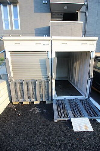 Ｈａｗｋｓ　Ｗｉｎｄ（バイクガレージ）