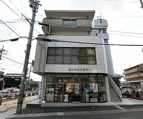 ロイヤルフラワーマンション