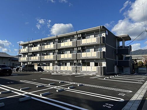 エルデ小城月決駐車場