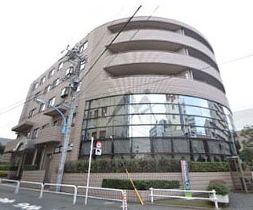 東京都新宿区市谷仲之町