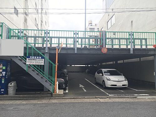 大須４丁目にしきみパーキング（縦列区画）
