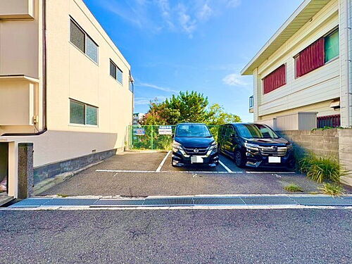 西舞子９丁目　駐車場