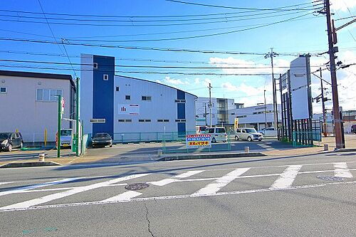 アクール三条大宮駐車場