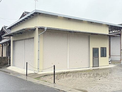 本堅田二丁目倉庫