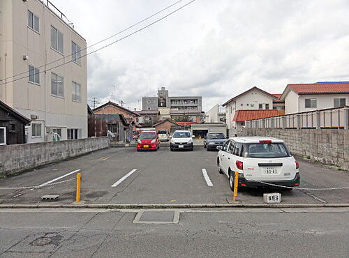 ダイイチ横駐車場