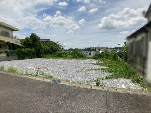 愛知県日進市岩崎台１丁目 8400万円