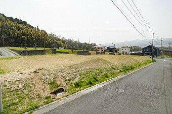 奈良県生駒郡平群町菊美台４丁目 1150万円