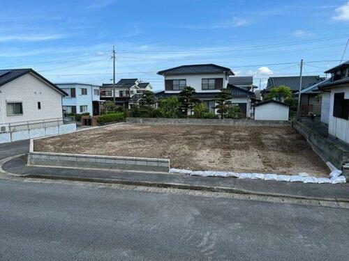 鹿児島県日置市伊集院町妙円寺１丁目 1100万円