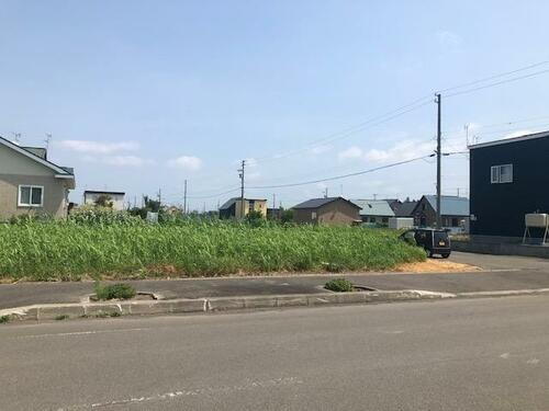 北海道岩見沢市上幌向南二条９丁目 150万円