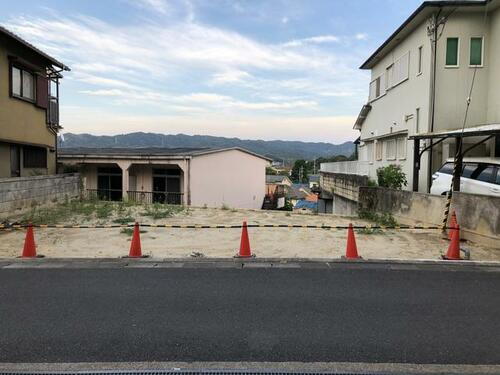 奈良県生駒市壱分町 525万円