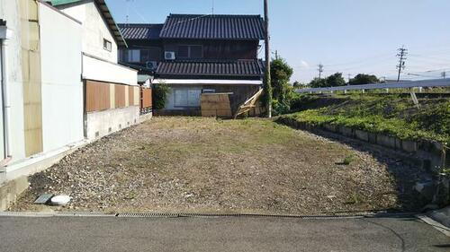 岐阜県大垣市世安町２丁目 400万円