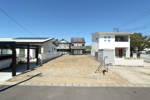 岐阜県各務原市蘇原申子町２丁目 1270万円