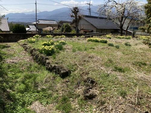 山梨県北杜市明野町上手 300万円