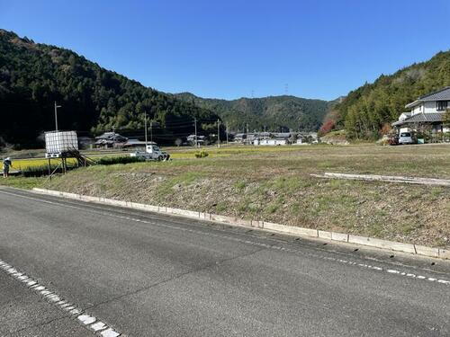 兵庫県加西市若井町上若井町 1100万円