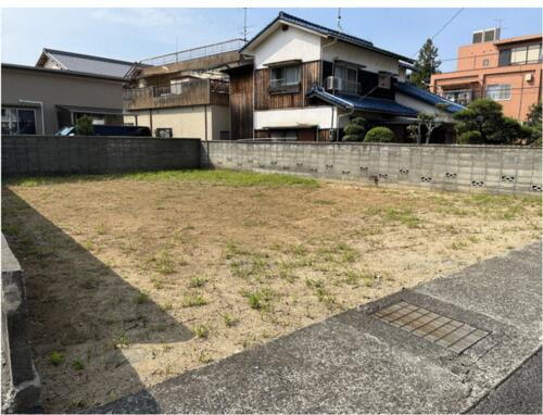 愛媛県西条市大町 1120万円