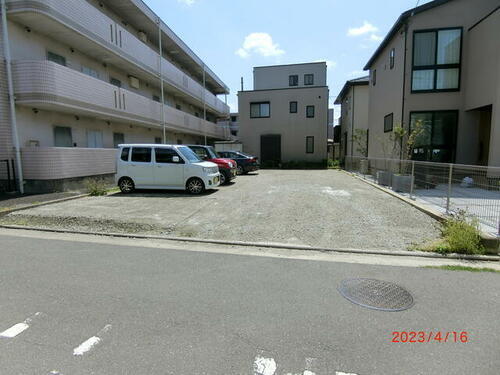 香川県高松市松縄町 2200万円