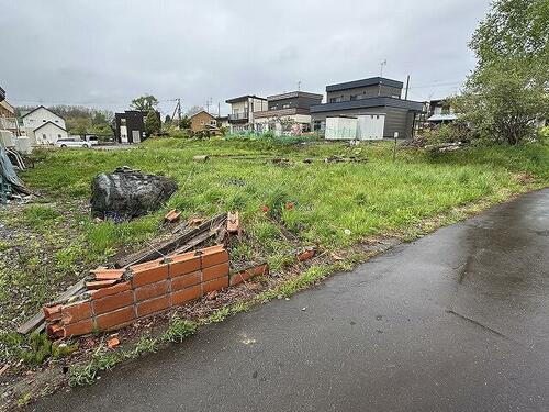 北海道夕張郡栗山町字継立 200万円