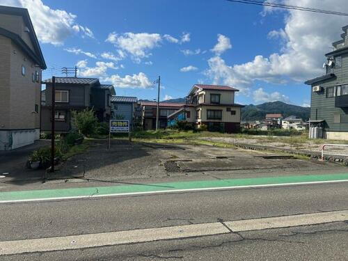 新潟県南魚沼市六日町 土地