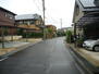 原山台８　２０００万円 前面道路（西側景色）です
