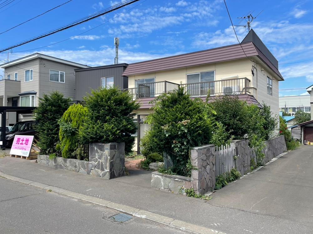北海道札幌市白石区北郷三条４ 2180万円
